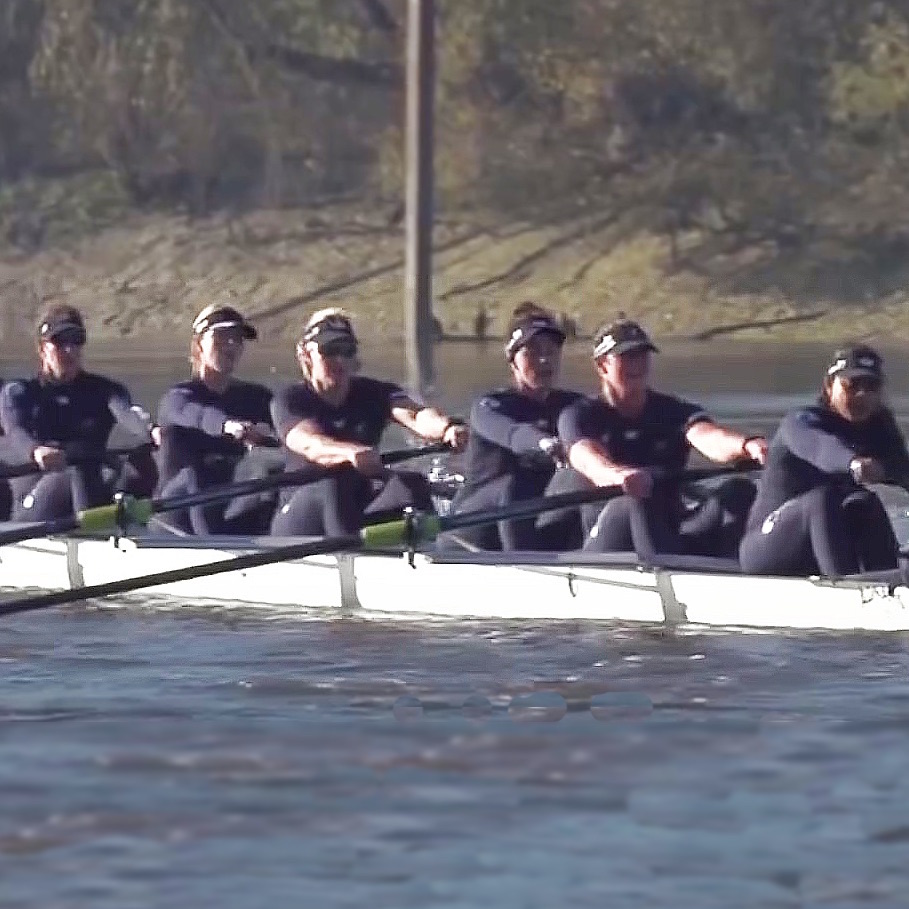 Oxford men power to Boat Race victory as women miss out