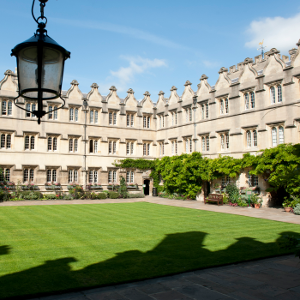 New partnership between Oxford college and Wales' brightest students