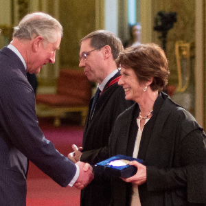 Oxford presented with Queen's Anniversary Prize at Buckingham Palace