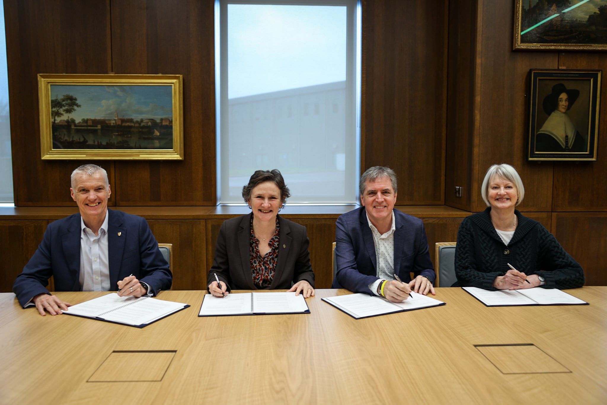Oxford and Liverpool join forces to tackle global challenges