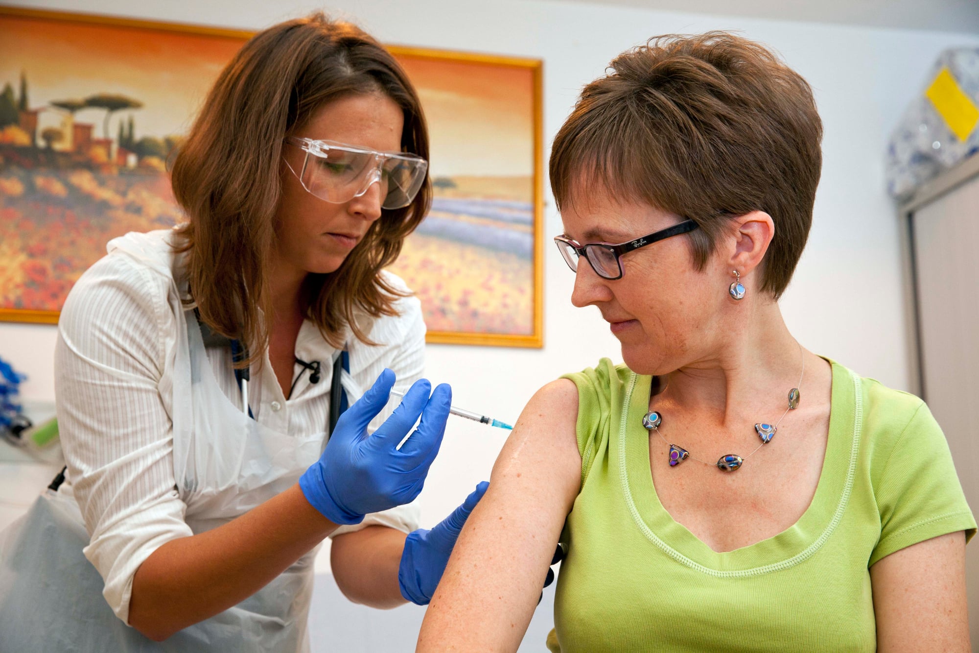 First Volunteer Receives New Ebola Vaccine In Uk Trial University Of Oxford