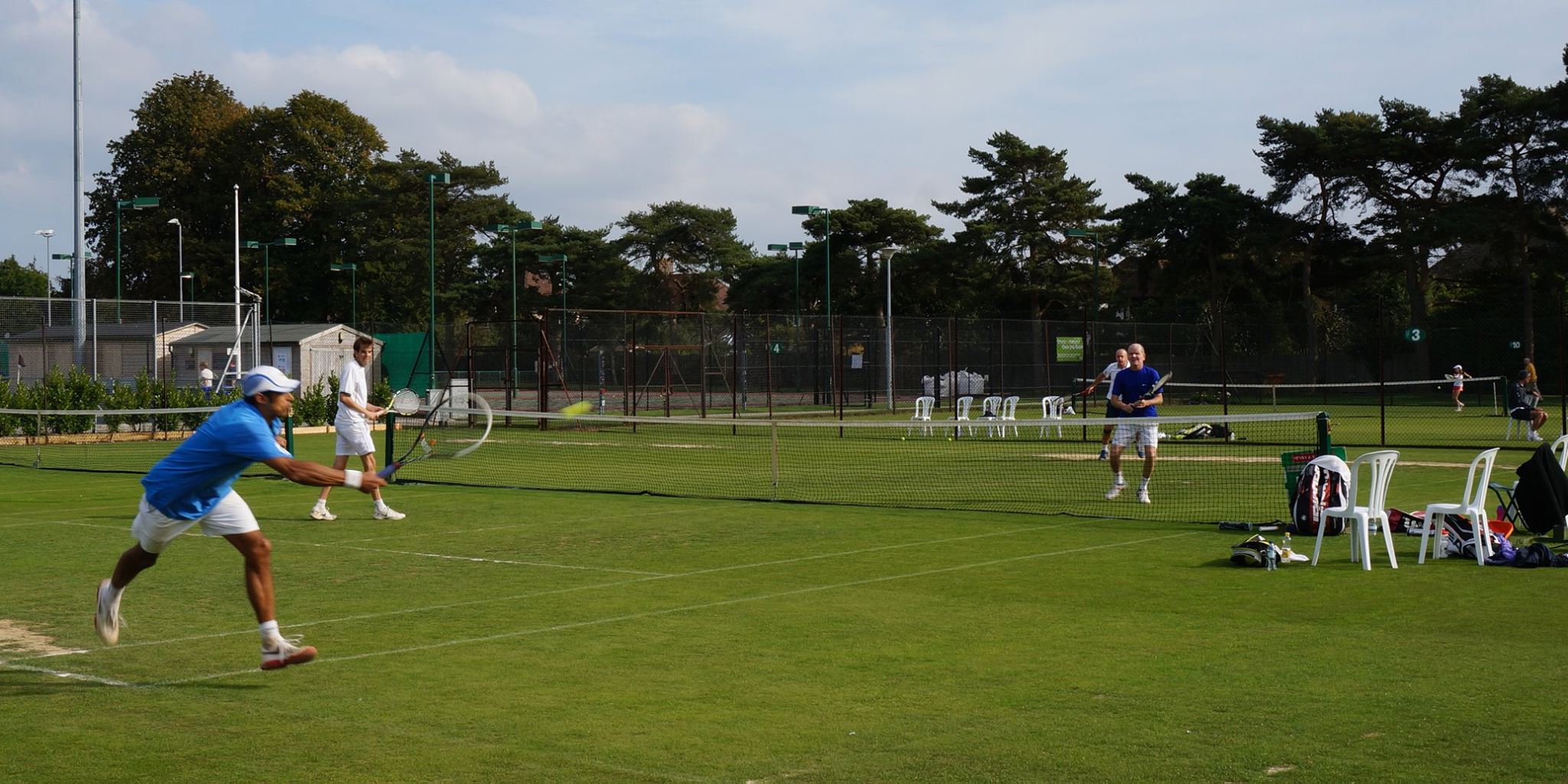 Action de grâces Distraire Action de grâces french word for tennis Pas