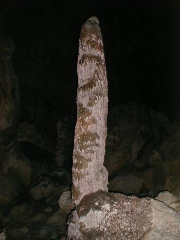 The HS4 stalagmite which was used to create the 'rainfall yearbook'