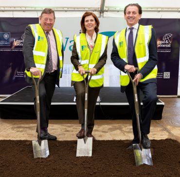 Image showing Sir James Wates, Chairman at Wates Construction Group; Professor Louise Richardson, Vice-Chancellor of the University of Oxford; Nigel Wilson, Chief Executive of Legal & General breaking ground at new Life and Mind Building