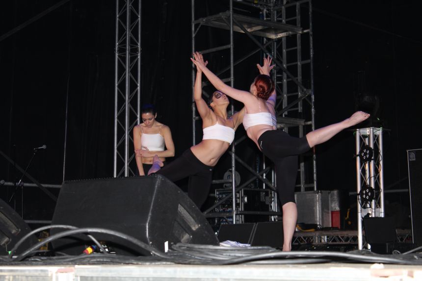 Dancers at St Giles Xmas Light Festival