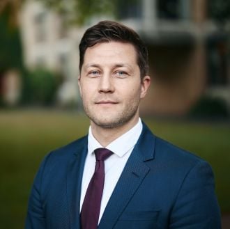 Head and shoulders image of Dr Fabian Braesemann for Find an Expert