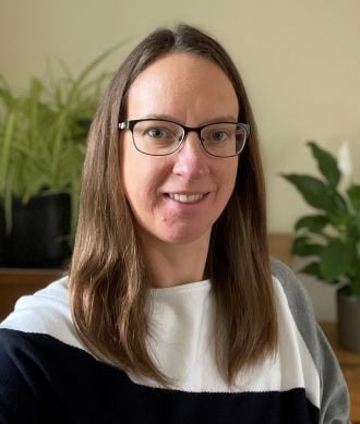 Head and shoulders image of Dr Linda Speight for Find an Expert