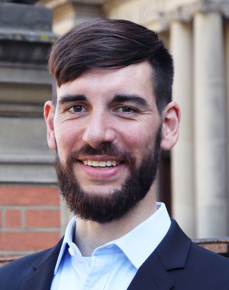 Head and shoulders image of Dr Niclas Moneke for Find an Expert