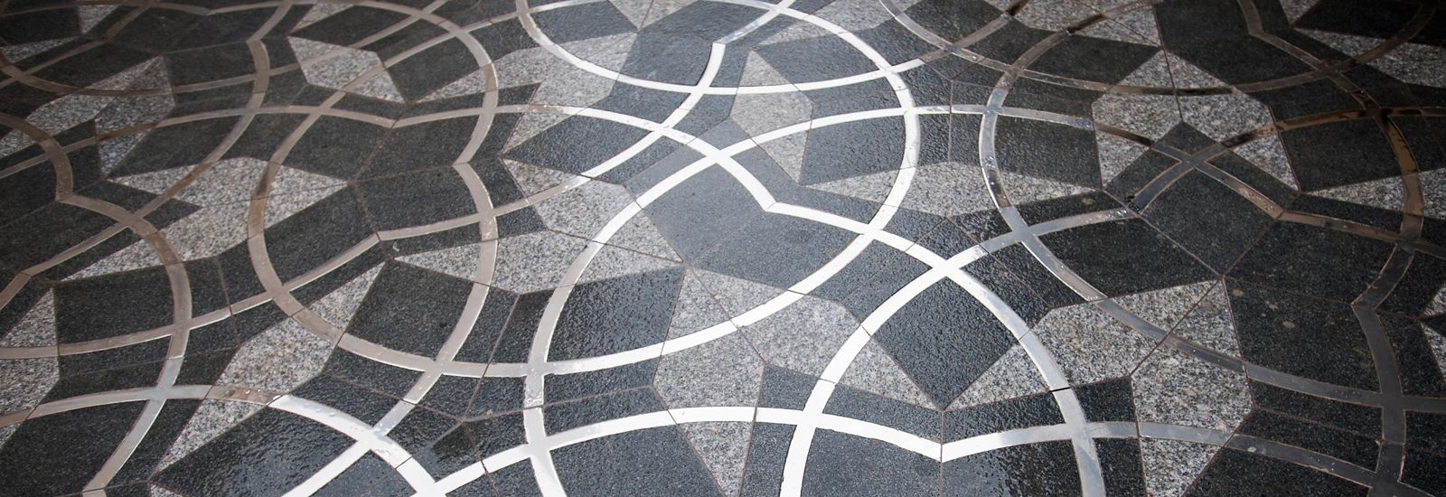 Detail of the Penrose Paving outside the Mathematical Institute