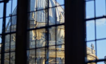 A view of the Radcliffe Camera through a window