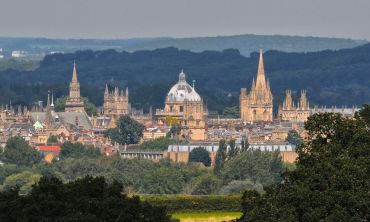 Image of Oxford University buildings across the skyline