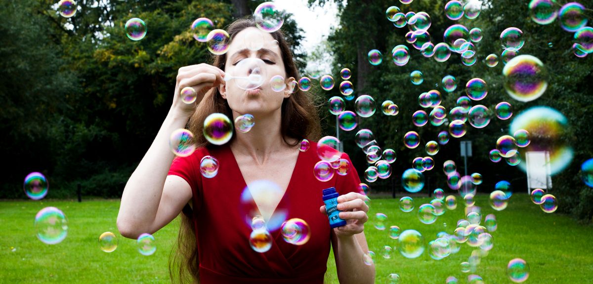 Bubble research rises to the top | University of Oxford
