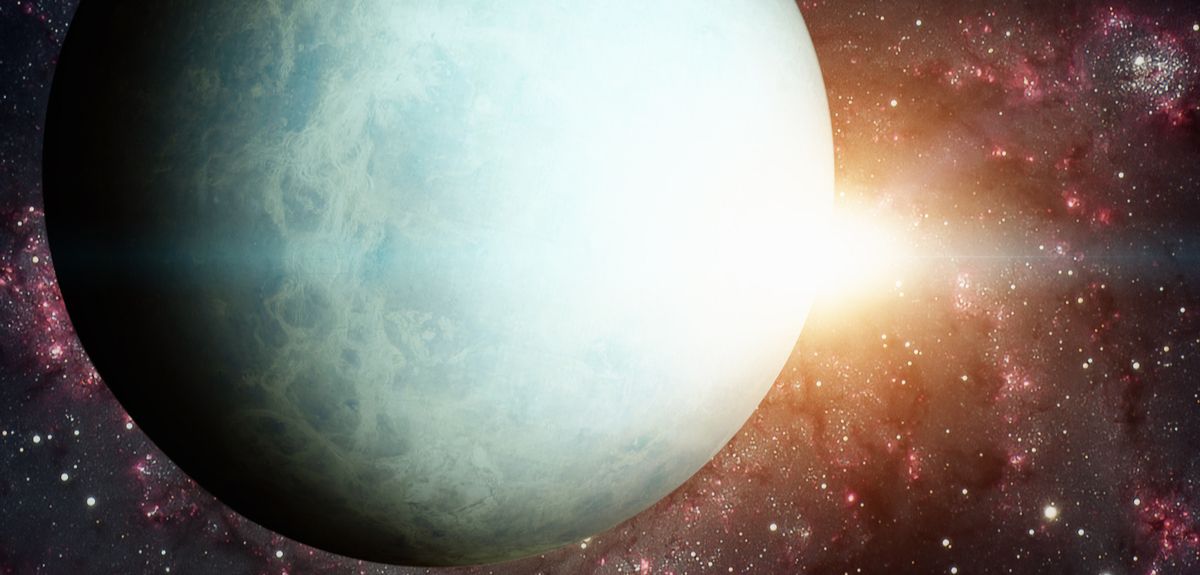 Sunlight holds the key to planet’s shine 