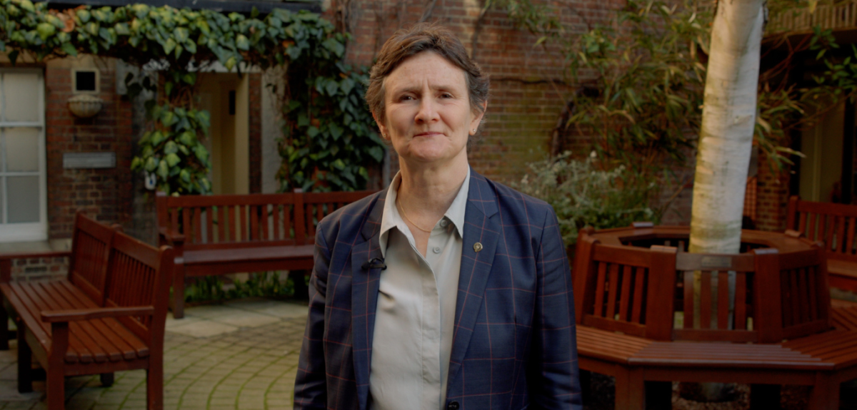 The Vice-Chancellor in the courtyard at Oxford Lifelong Learning 