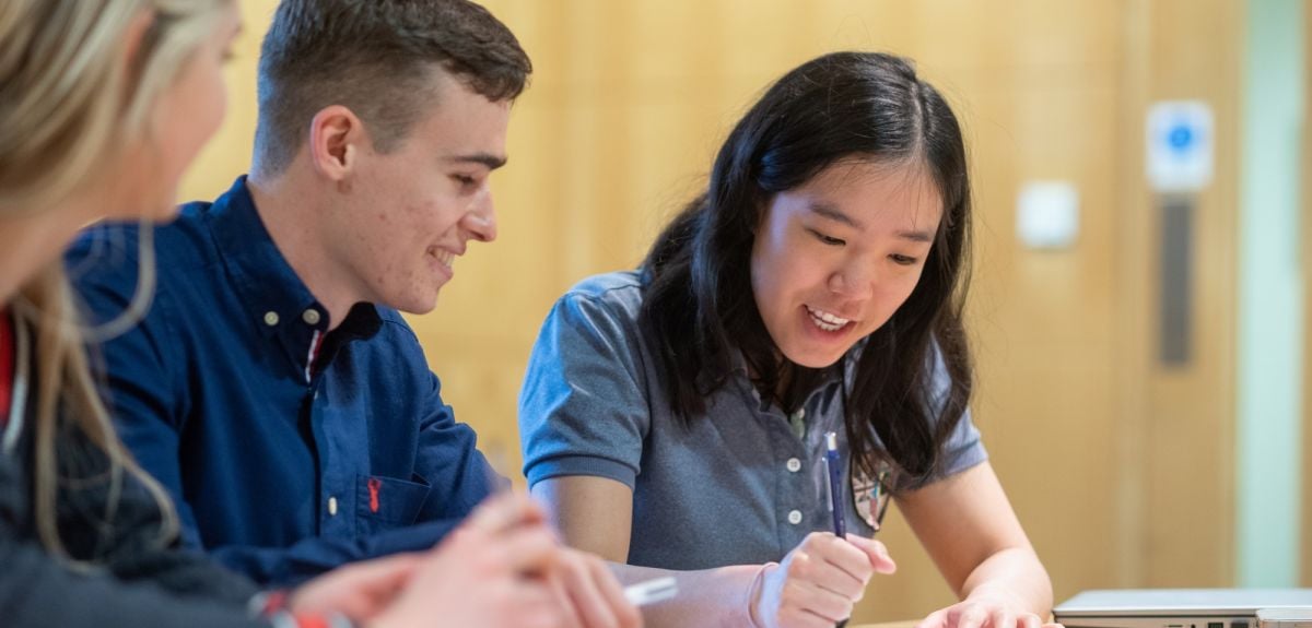 Oxford University Chemistry students, credit: John Cairns