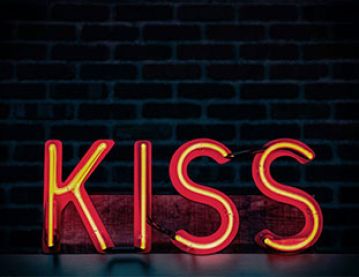 The word Kiss